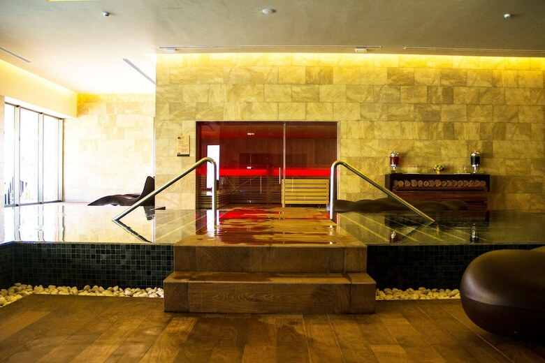 Hotel Barcelo Maya Colonial