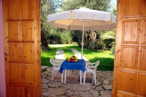 Villa Olive Apartments