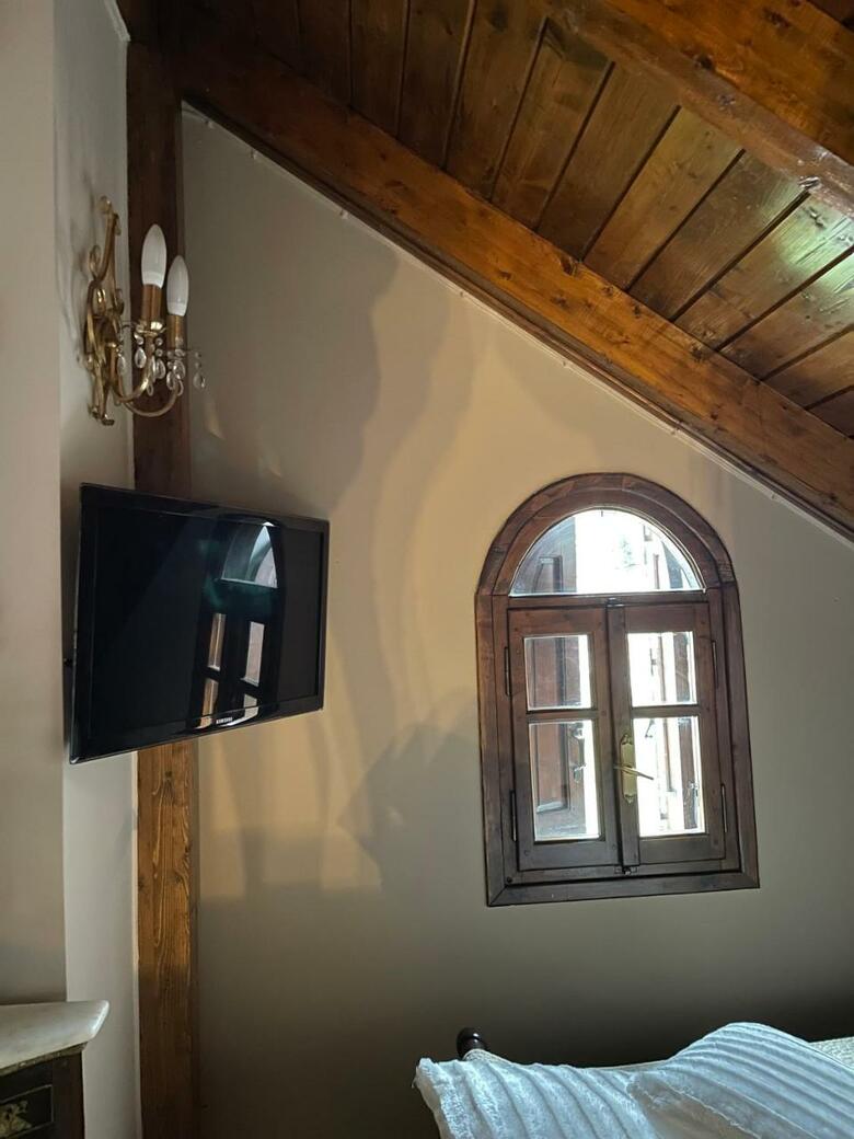 Hostal Porfyra Luxury Guesthouse