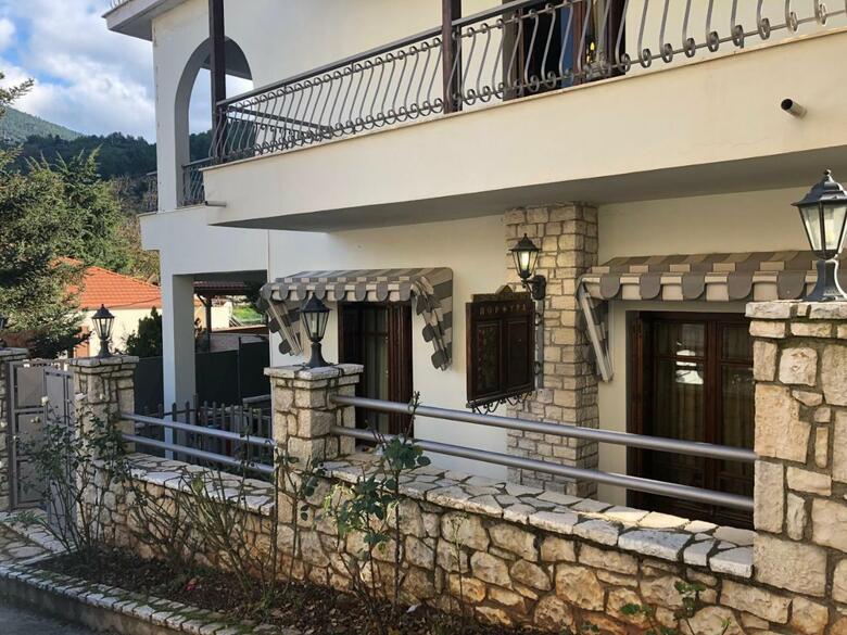 Hostal Porfyra Luxury Guesthouse