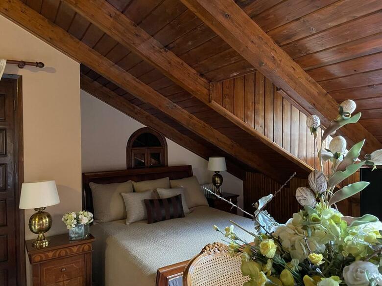 Hostal Porfyra Luxury Guesthouse