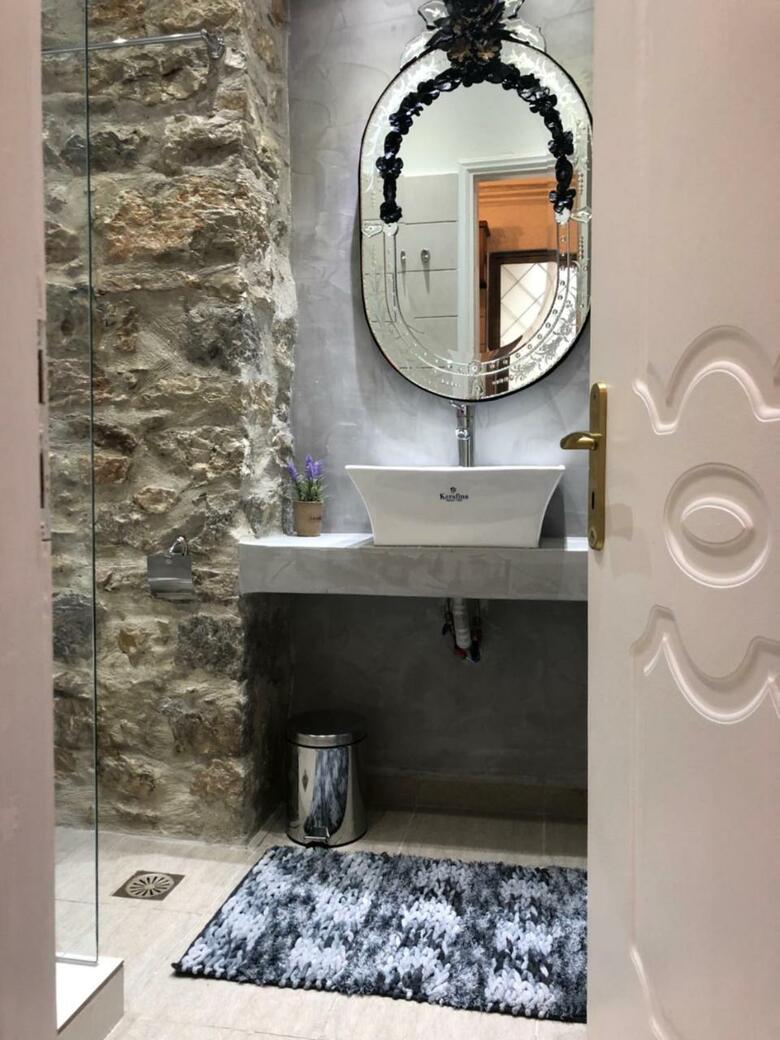 Hostal Porfyra Luxury Guesthouse