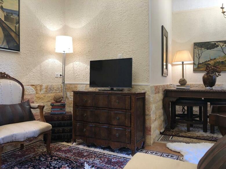 Hostal Porfyra Luxury Guesthouse
