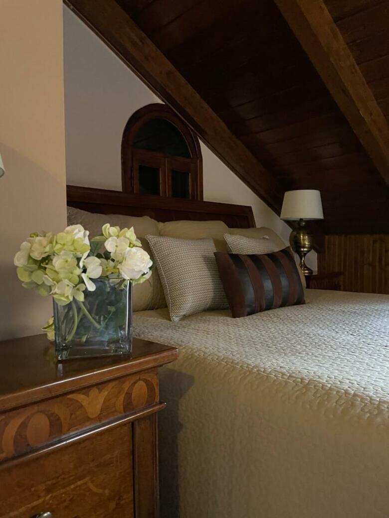 Hostal Porfyra Luxury Guesthouse