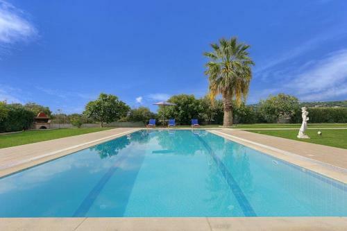 Kaligata Villa Sleeps 7 Pool Air Con Wifi