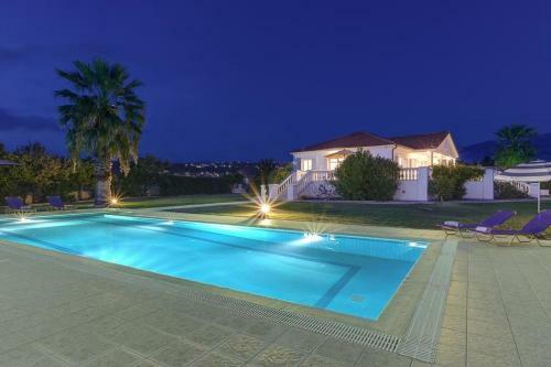 Kaligata Villa Sleeps 7 Pool Air Con Wifi