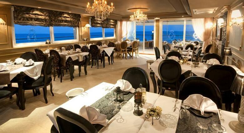 Hotel Royal Beach