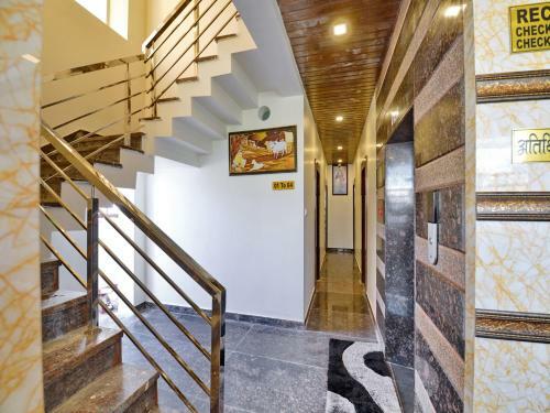 Hotel Oyo 13795 Delight Home Stay