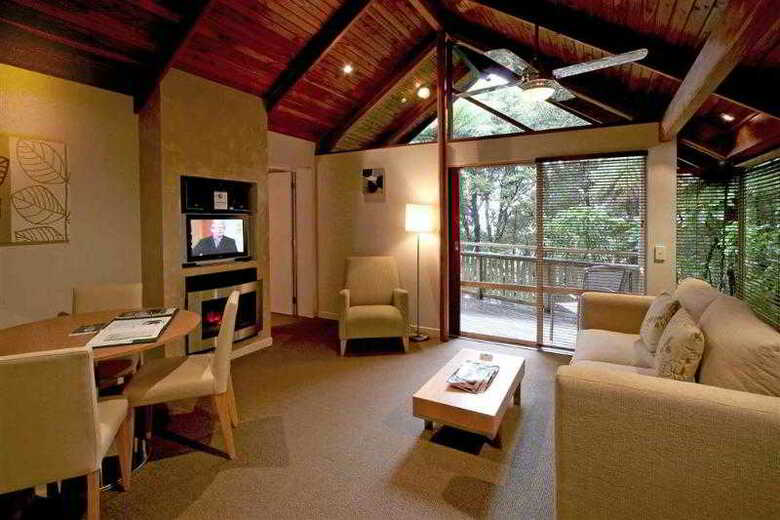 Hotel Grand Mercure Puka Park Resort