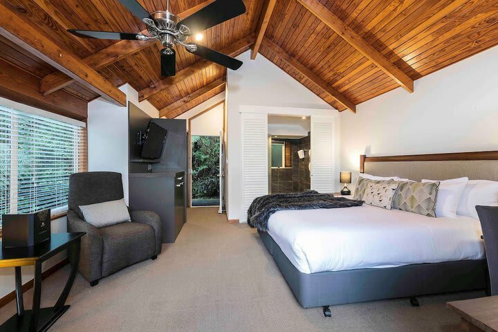 Hotel Grand Mercure Puka Park Resort