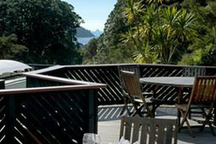 Hotel Grand Mercure Puka Park Resort