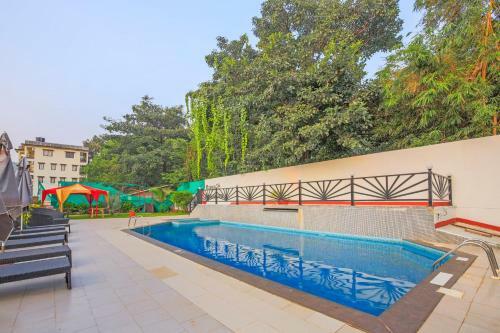 2-br Apartment With Pool And Swim-up Bar