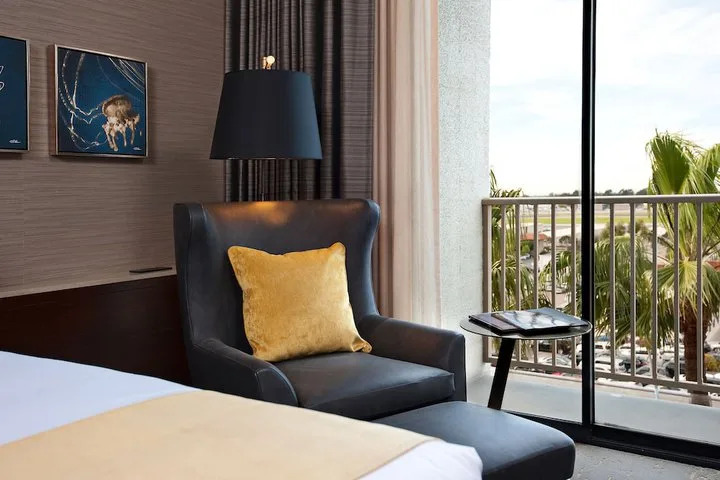 Hotel Hyatt Regency Newport Beach West
