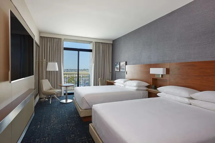 Hotel Hyatt Regency Newport Beach West