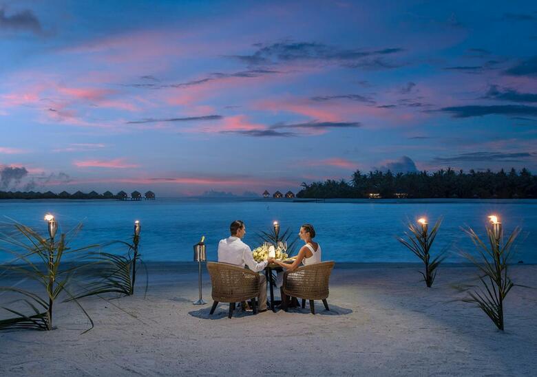 Hotel Naladhu Maldives