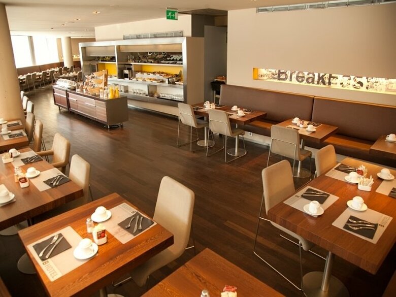 B-hotel