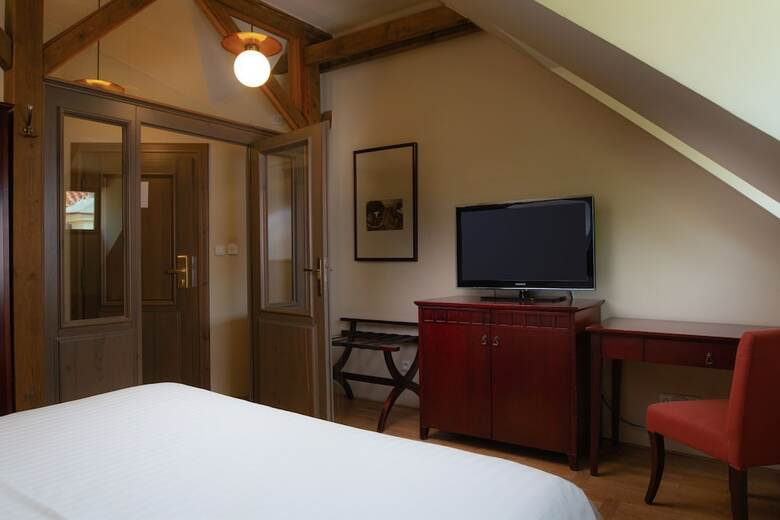 Hotel Ea Residence U B�l� Ku�elky