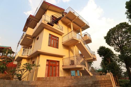 Apartamentos Cozy 1bhk Home In Dharamshala