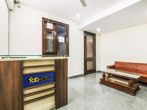 Fabhotel Gcr Sector 43