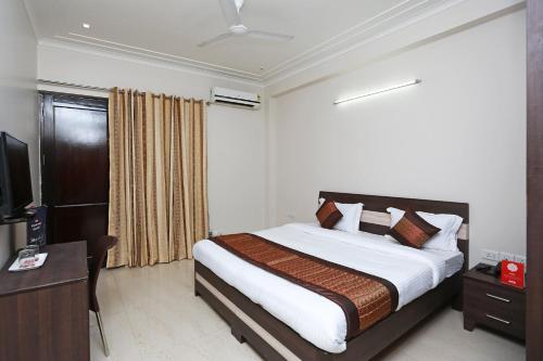 Hotel Oyo 11911 Go Rooms