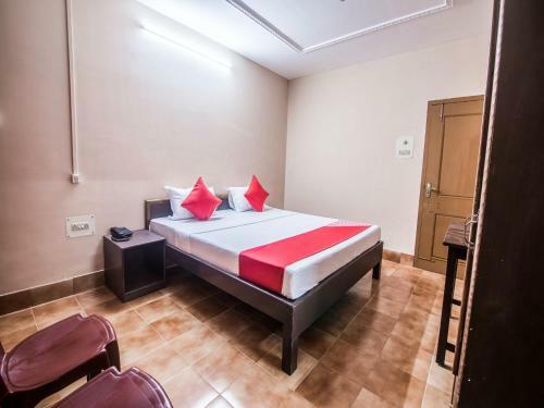 Hotel Oyo 14138 Om Shree Cottage