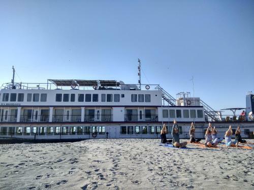 Mv Mahabaahu
