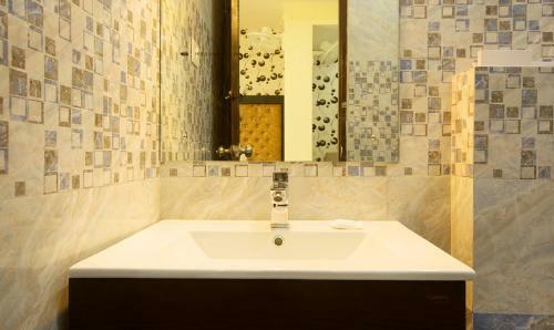 Hotel Vibhav Grand