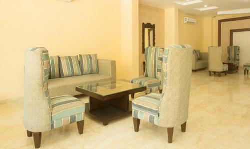 Hotel Vibhav Grand