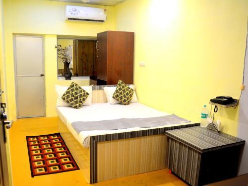 Bed & Breakfast Hotel Dhingra Residency