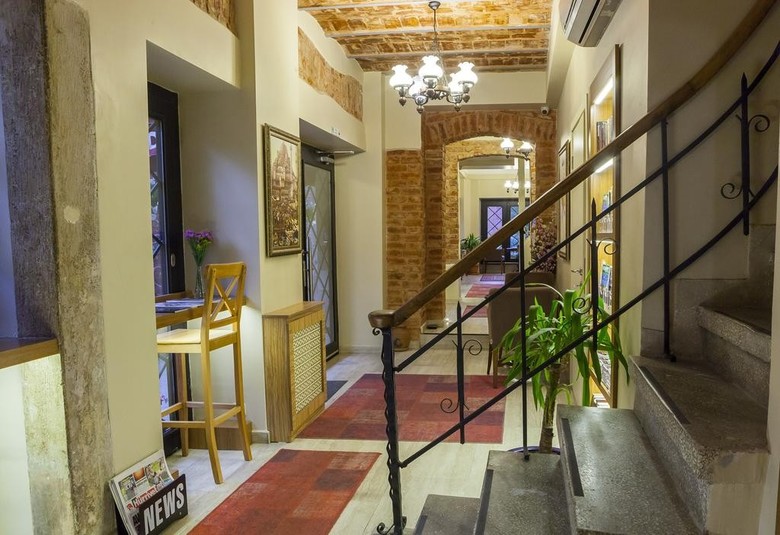 Fides Hotel