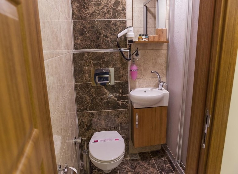 Fides Hotel