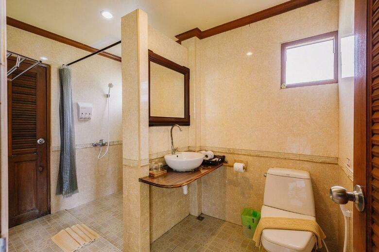 Hotel Railay Phutawan Resort