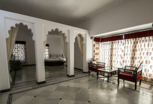 Hotel Shahpura Kumbhal Villas
