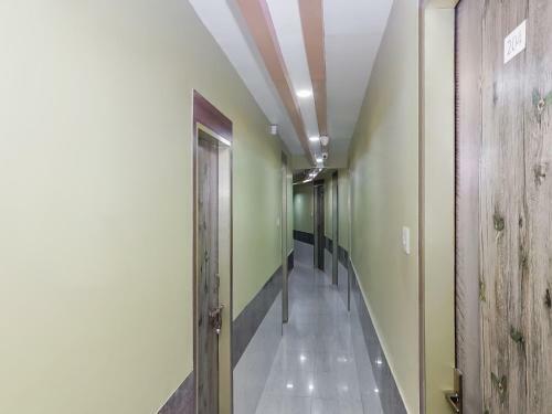 Hotel Oyo Flagship 23096 Laxmi Residency