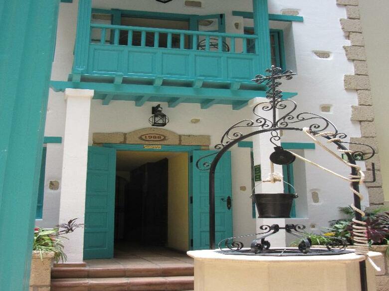 Paradise Park Fun Lifestyle Hotel