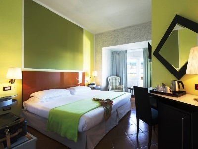 Hotel De La Pace