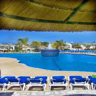 Hotel The Verandah Resort & Spa