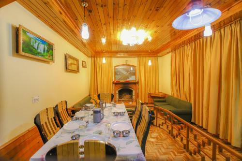 Hotel V Resorts Kalinga Premium Villa Manali