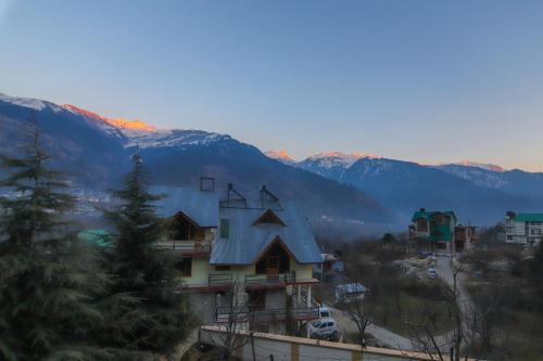 Hotel V Resorts Kalinga Premium Villa Manali