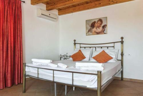 Skopelos Villa Sleeps 2 Air Con Wifi