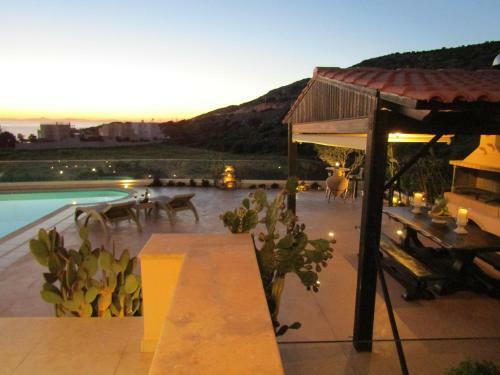 Luxurious Villa Solaris, 50 Meters From The Beach