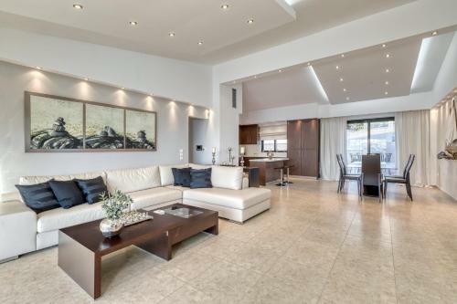 Luxurious Villa Solaris, 50 Meters From The Beach