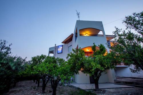 Hostal Orelia Pension