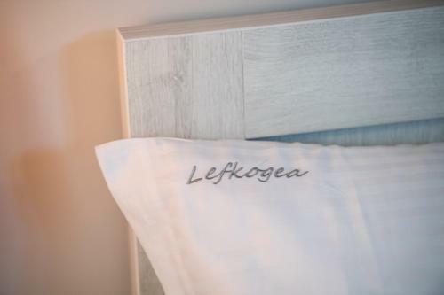 Lefkogea Villas