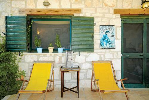 Ano Vasilikos Villa Sleeps 4 Air Con Wifi