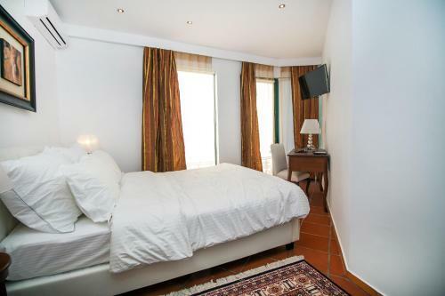Danezis City Stars Apartments