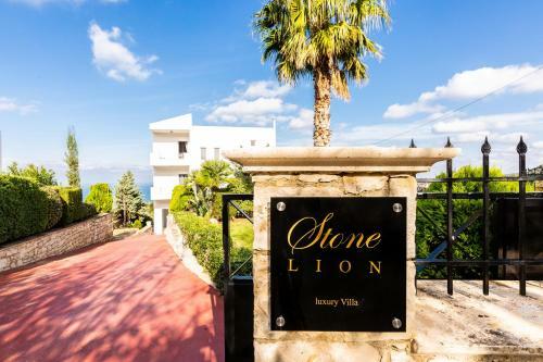 Stone Lion Luxury Villa