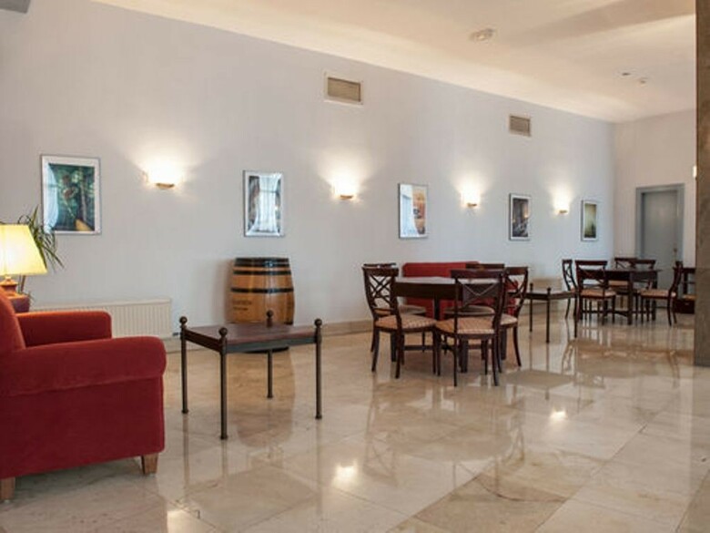 Hotel Unzaga Plaza