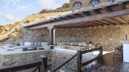 Mykonos Villa Sleeps 16 Pool Air Con