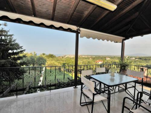 Halkidiki Family Villa-garden
